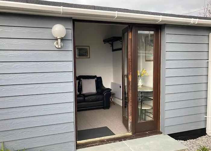 Praa Sands - Apartment - Sleeps 2 - Parking