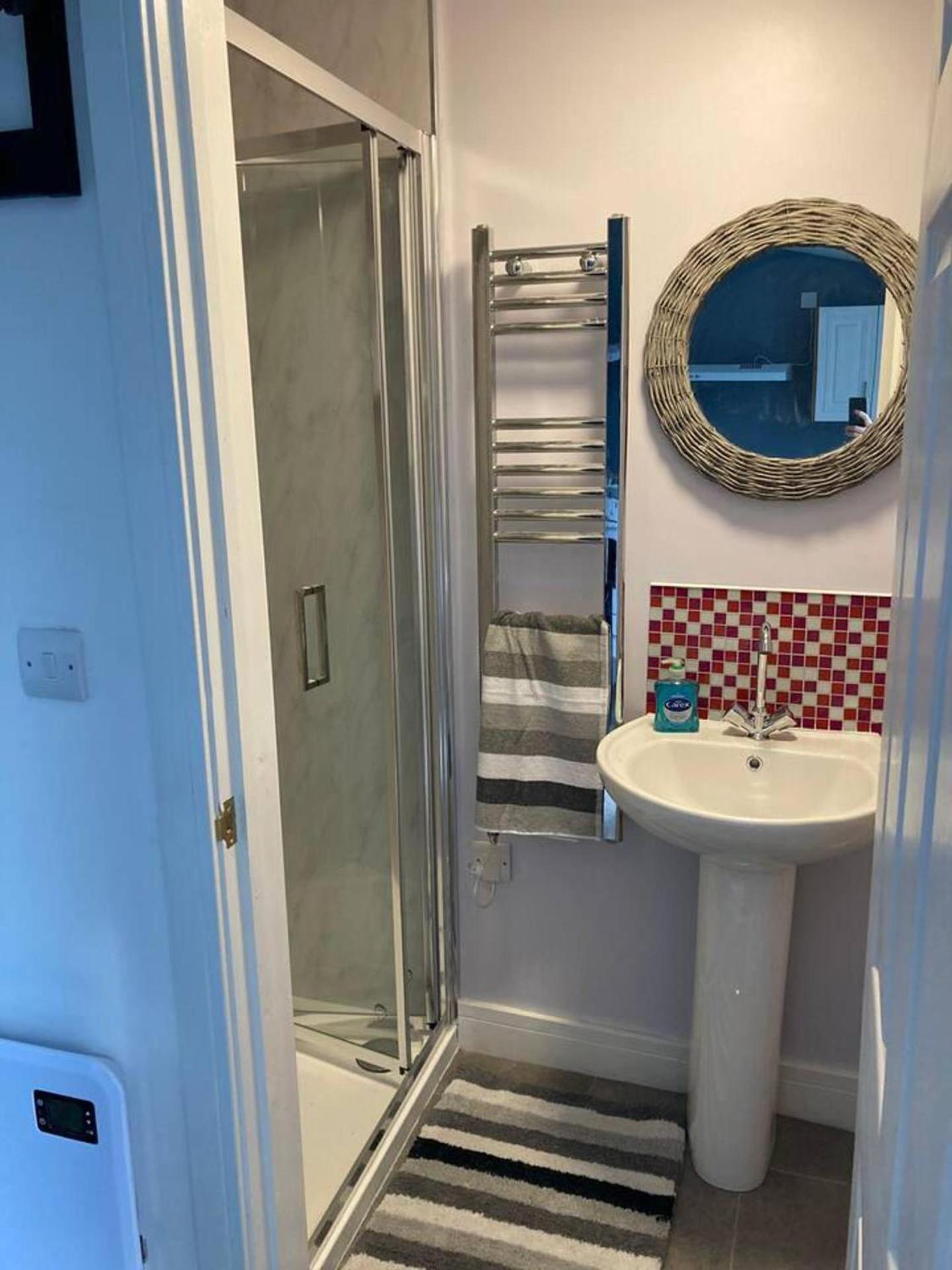 - - Sleeps 2 - Parking Apartment Praa Sands